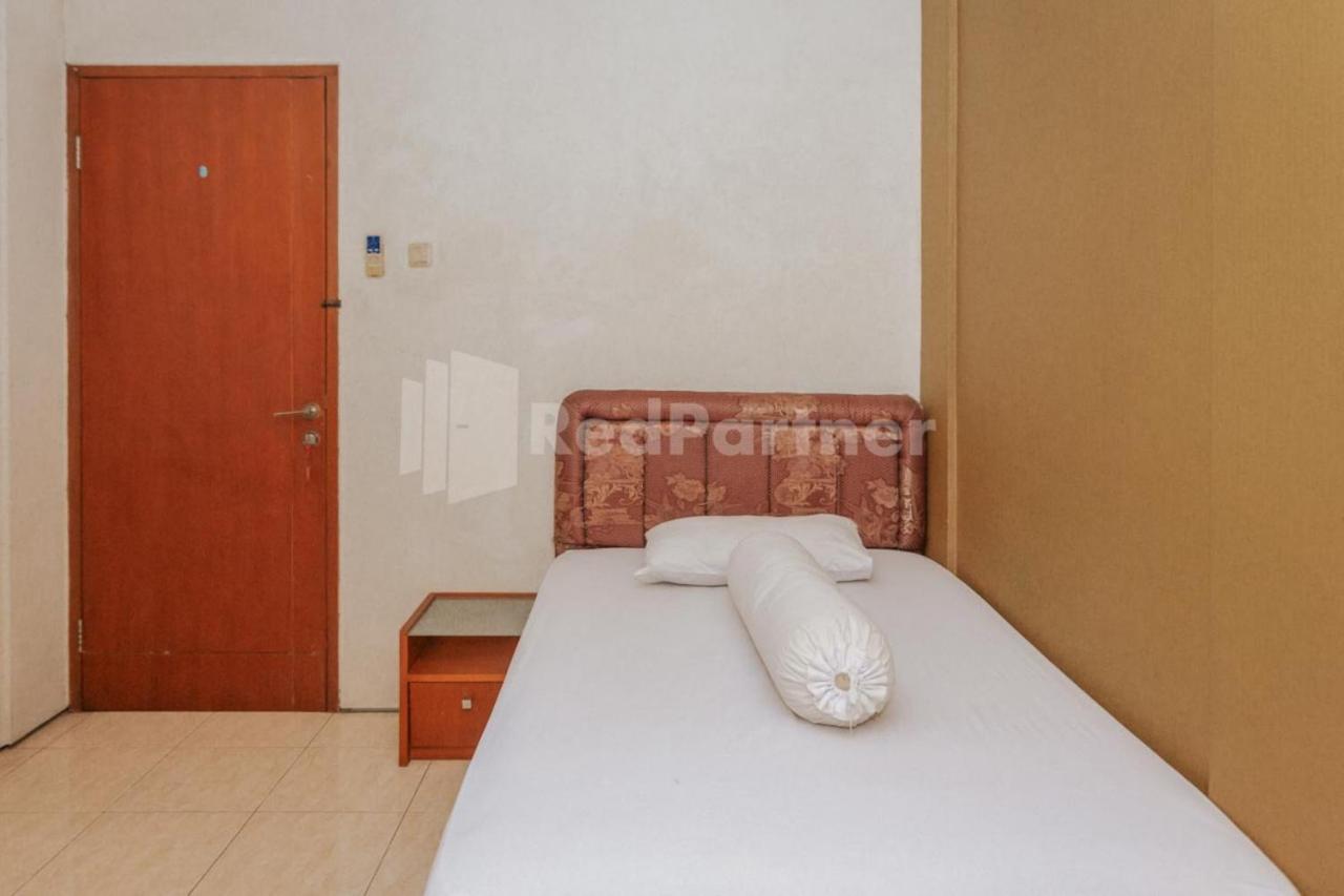 De Lugano Scbd Syariah Mitra Reddoorz Hotel Jakarta Luaran gambar