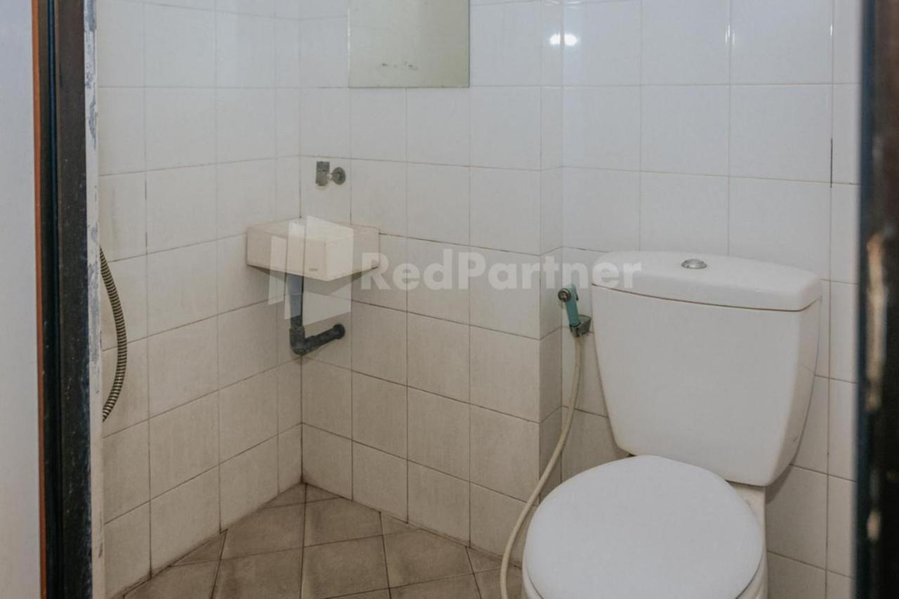 De Lugano Scbd Syariah Mitra Reddoorz Hotel Jakarta Luaran gambar