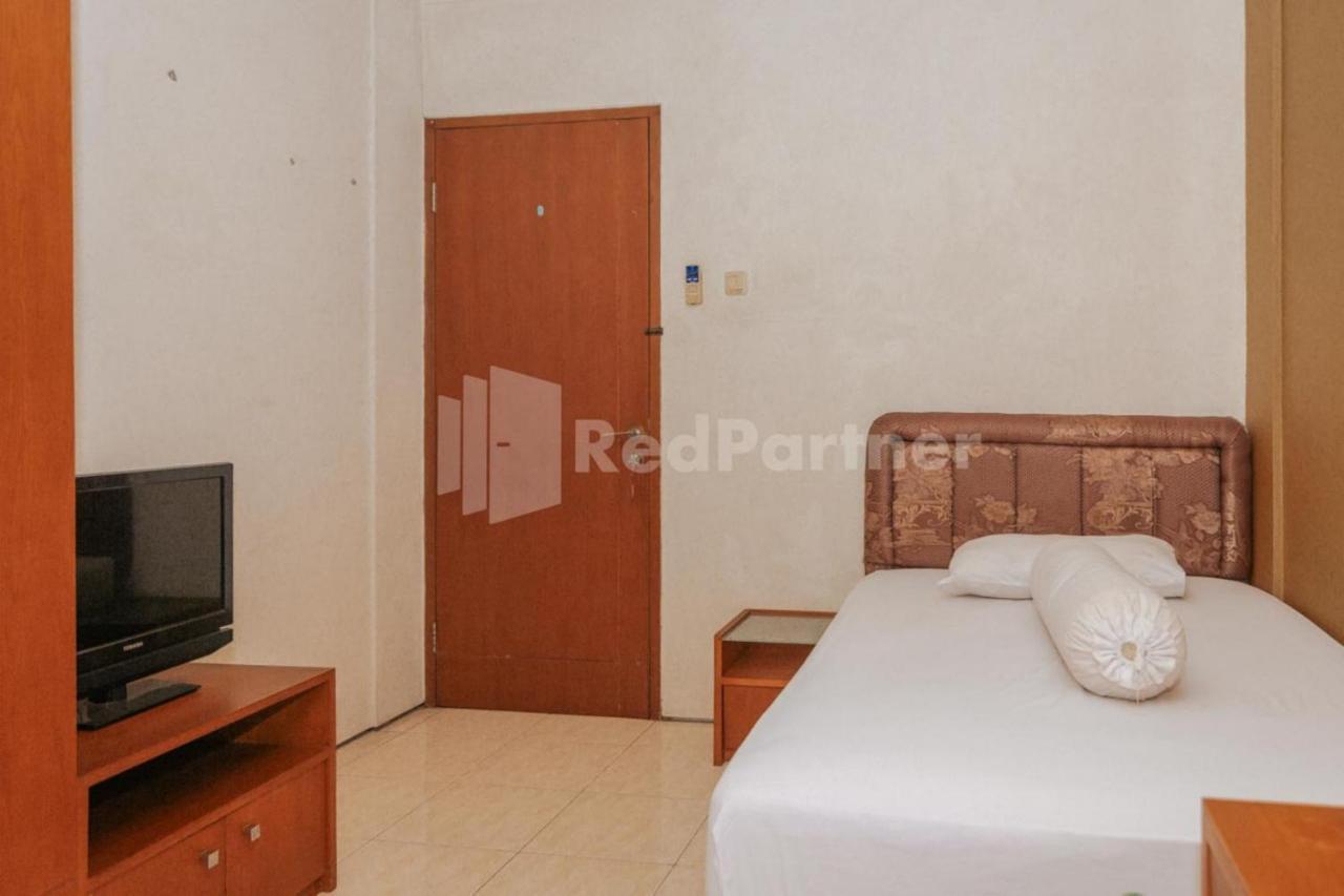 De Lugano Scbd Syariah Mitra Reddoorz Hotel Jakarta Luaran gambar